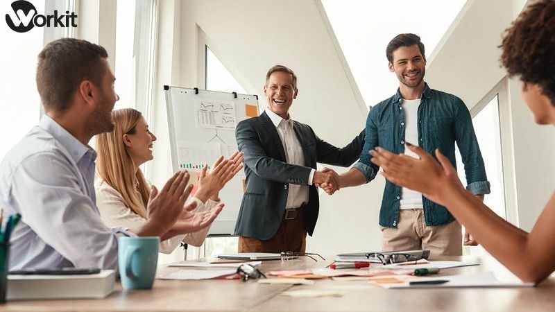 Quản lý lương thưởng trong hệ thống HRM