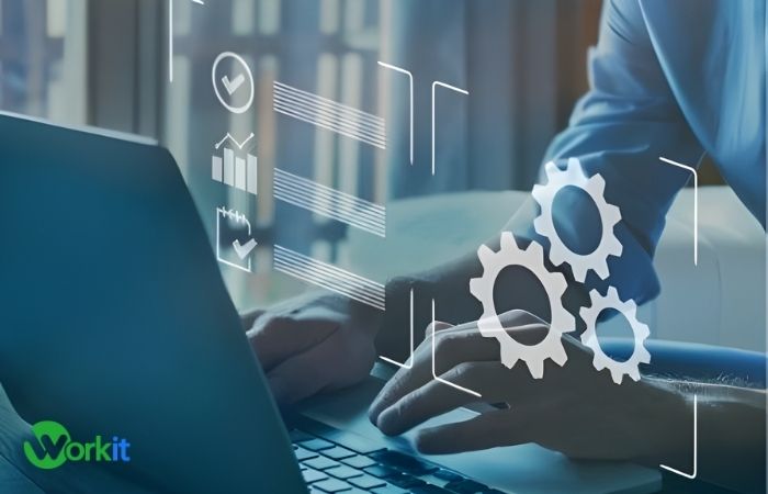 Loại phần mềm quản lí nhân sự